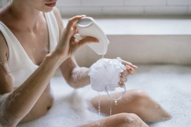 Non-Toxic Body Wash: 8 Clean Brands That Won’t Dry Out Your Skin